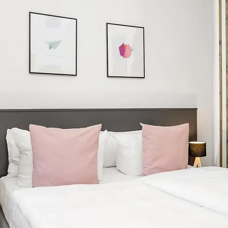 Bensimon Prenzlauer Berg Apartahotel 4*