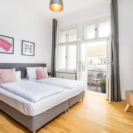 Bensimon Prenzlauer Berg Aparthotel 4*
